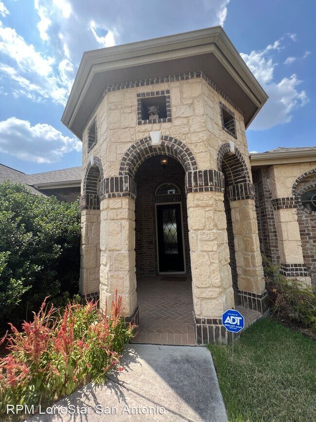 Photo - 3 br, 2.5 bath House - 13701 Trailside Ln