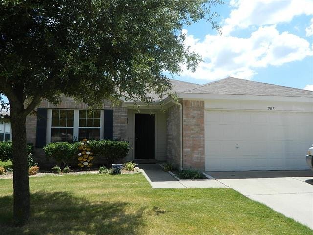 Building Photo - 907 Live Oak Dr