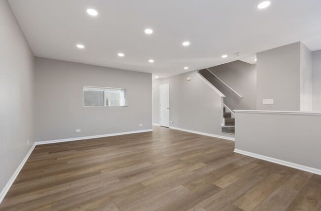 Photo - 4553 W Hill Ave