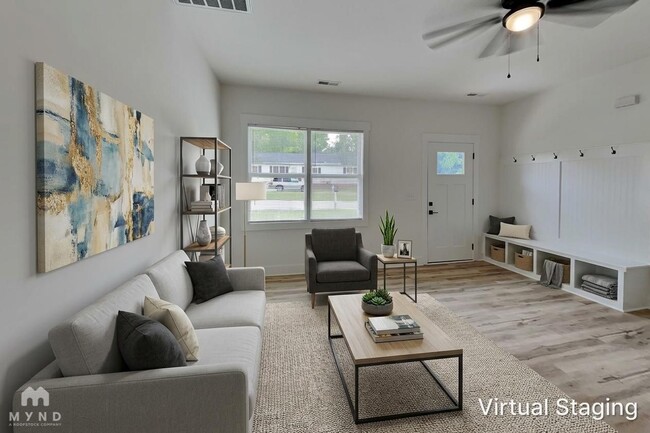 Photo - 420 E Cedar Ave