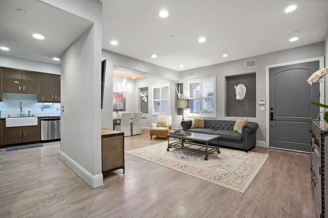 Photo - 16123 Sunset Blvd Unit 202
