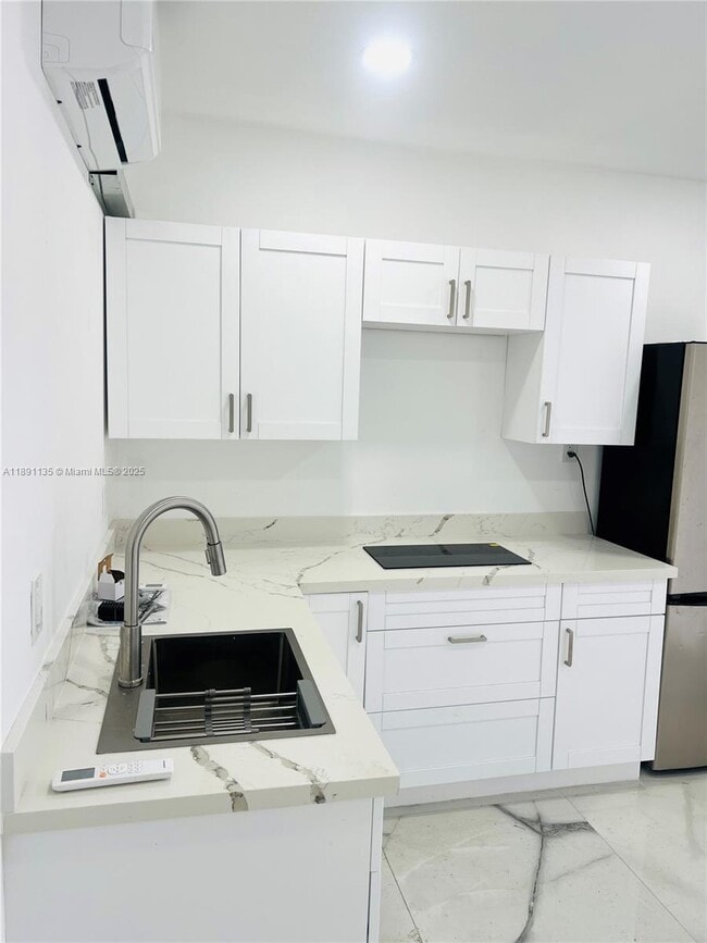 Building Photo - 13065 SW 263rd Terrace Unit 2