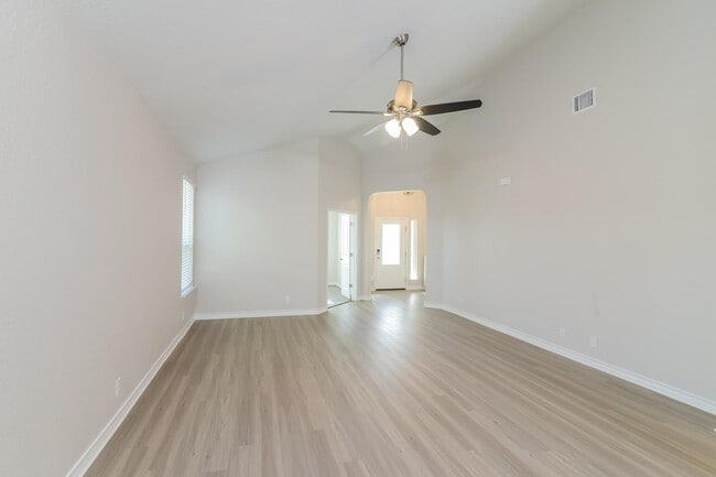 Photo - 13514 Petty Run