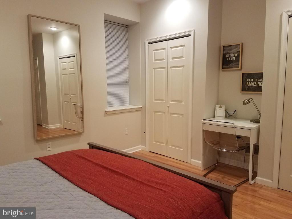 Photo - 1951 S 4th St