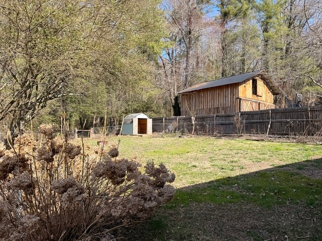 Photo - 1511 High St