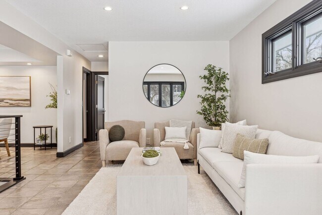 Photo - Gorgeous Like New Remodeled Edina Beauty with Gourmet Kitchen, Hardwood Floors & 2-Car Garage!