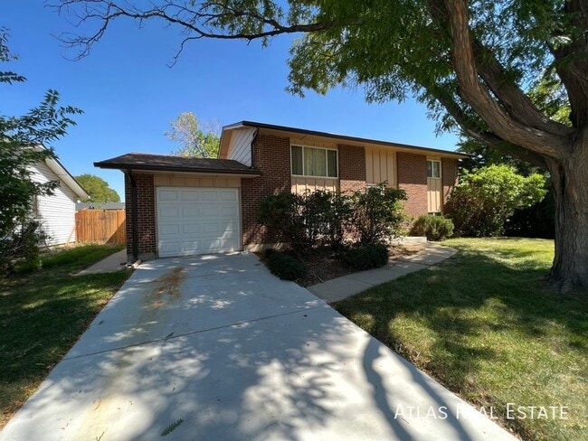 Photo - 874 Nucla St