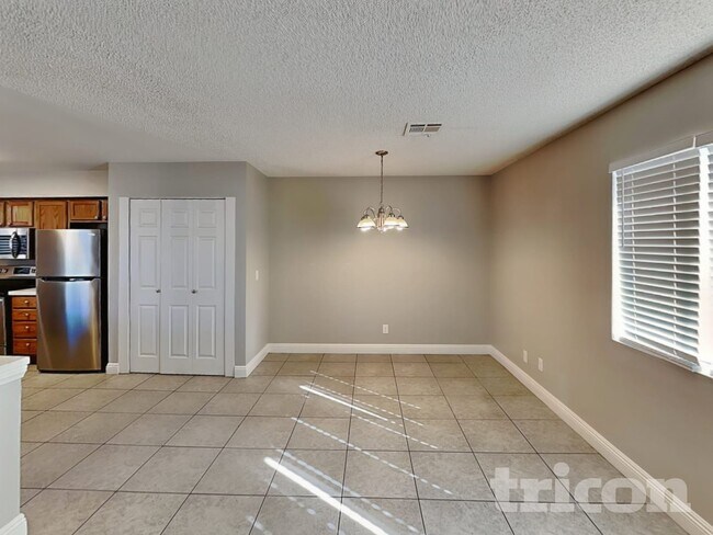 Photo - 271 Princess Ann Ct