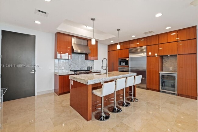 Photo - 9705 Collins Ave Unit 605N