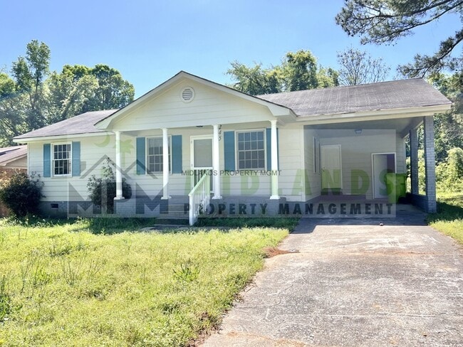 Photo - 245 Savannah Dr