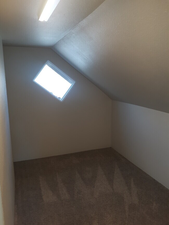 Photo - 330 5th Ave E Unidad #1