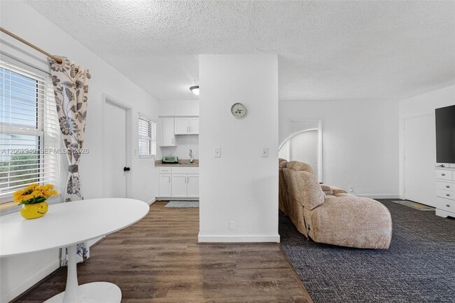Photo - 2508 Bay Dr Unit 114