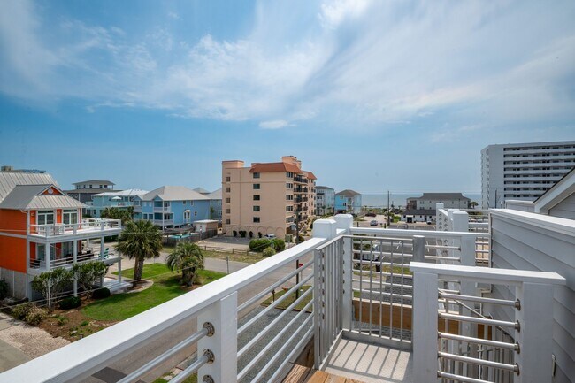 Photo - PLAN AND SECURE YOUR WINTER GETAWAY NOW, W...