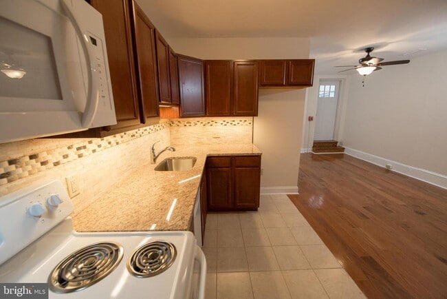 Photo - 113 W Gay St Unit 1