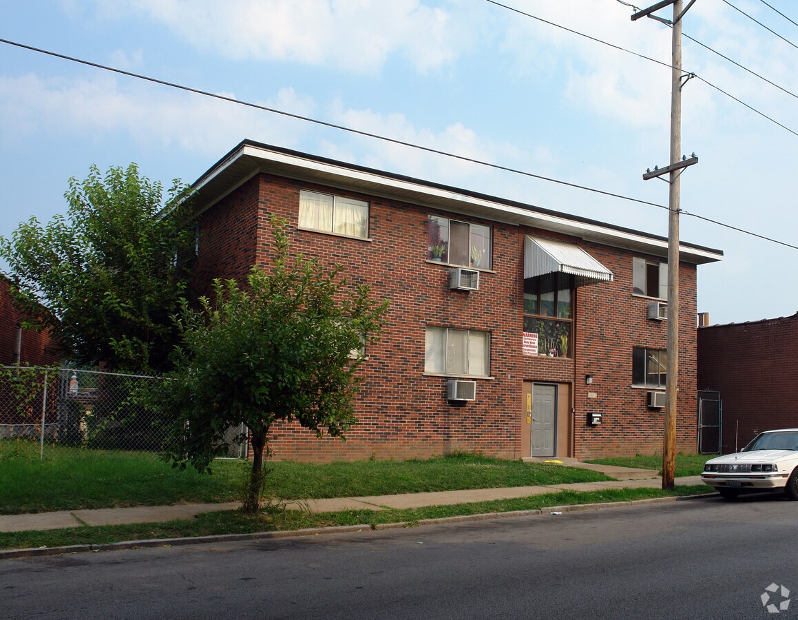 Photo - 4615-4617 Virginia Ave