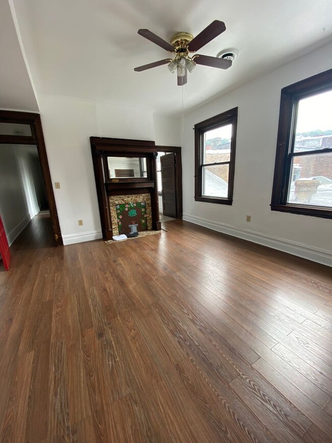 Photo - 1309 E Carson St Unidad 3