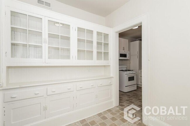 Photo - 741 Ponce De Leon Ct NE