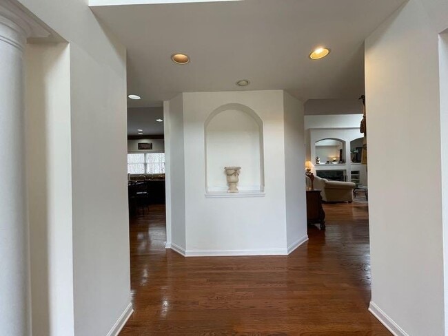 Photo - 3210 Kittiwake Cir