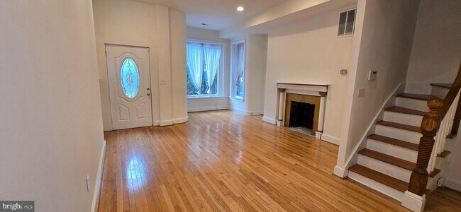 Photo - 1738 North Capitol St NE