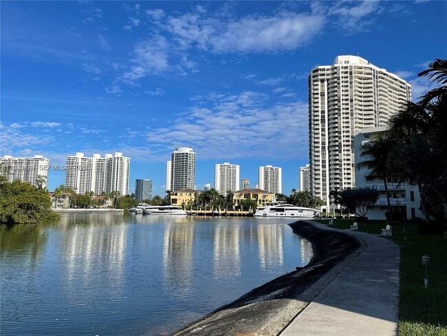 Photo - 3030 Marcos Dr Unit T314