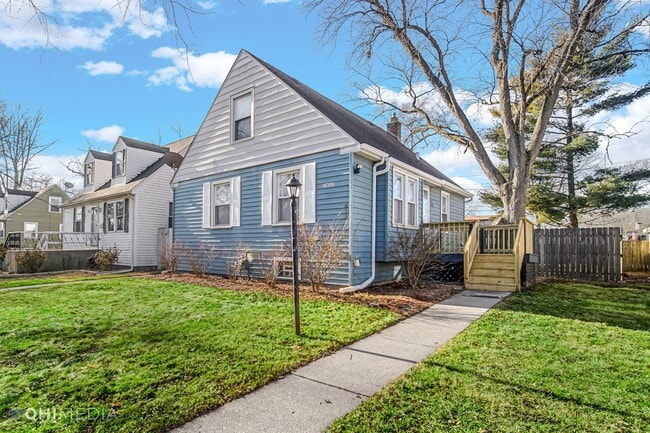 Building Photo - 3 Bedroom 1 Bathroom house for rent!