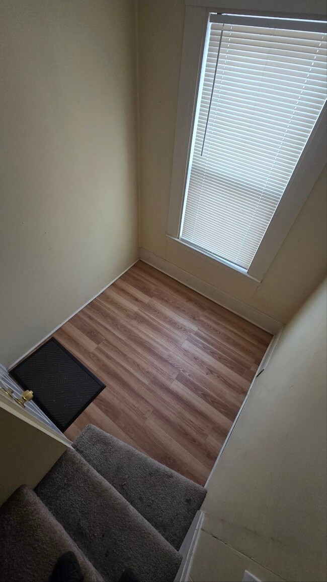 Photo - 27 Union St Unit 5