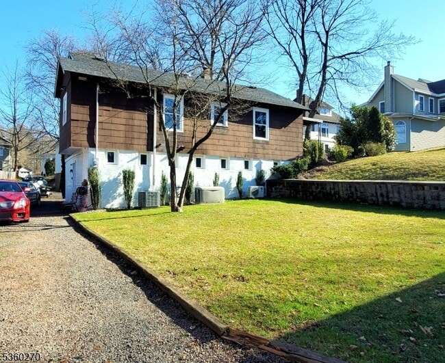 Photo - 112 W Summit St Casa