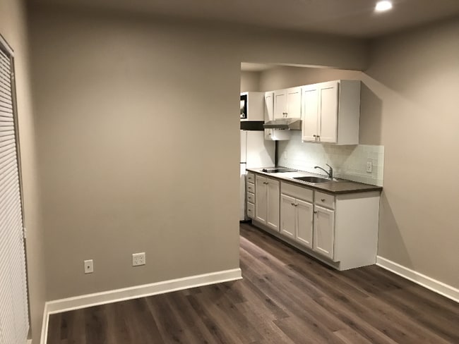 Photo - 201 5th Ave Unit 1