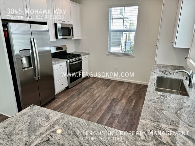 Photo - Like New Solar Home Close to the New Nugge...