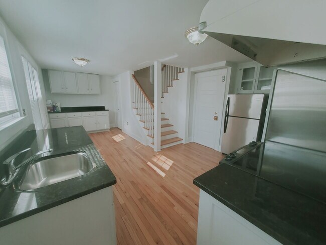 Photo - 12 Maplewood Terrace