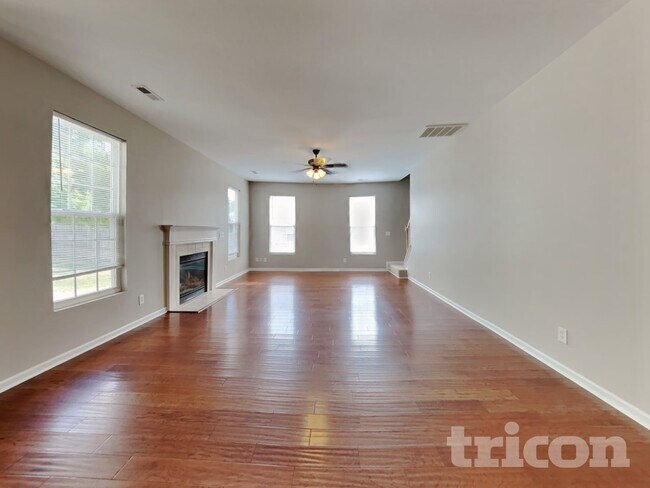 Photo - 1741 Timber Cove Ct