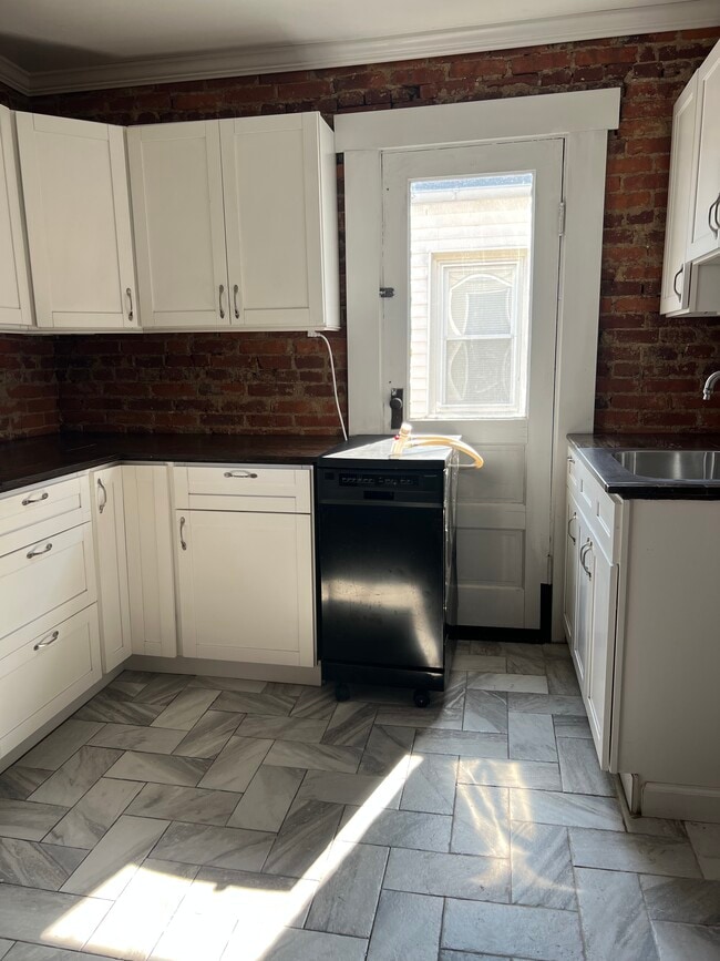 Photo - 441 New Dorwart St Unit Apt 2