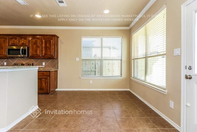 2245 Whitney Dr