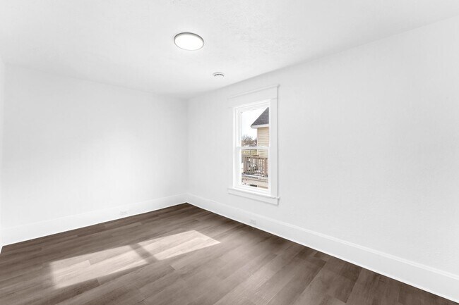 1754 Godfrey Ave SW