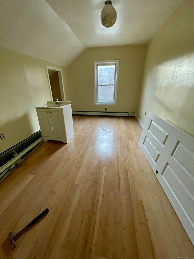 Photo - 92 W Main St Unit 7