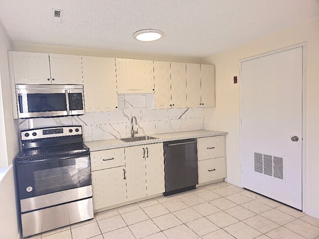 Photo - 146 Springside Ave Condominio Unidad C12