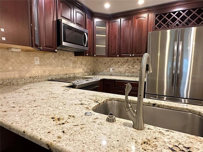 Photo - 3324 Briarwood Ln