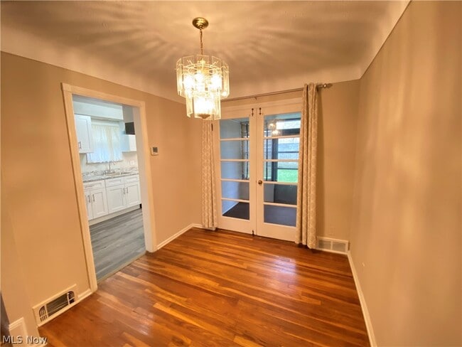 Photo - 3890 Colony Rd