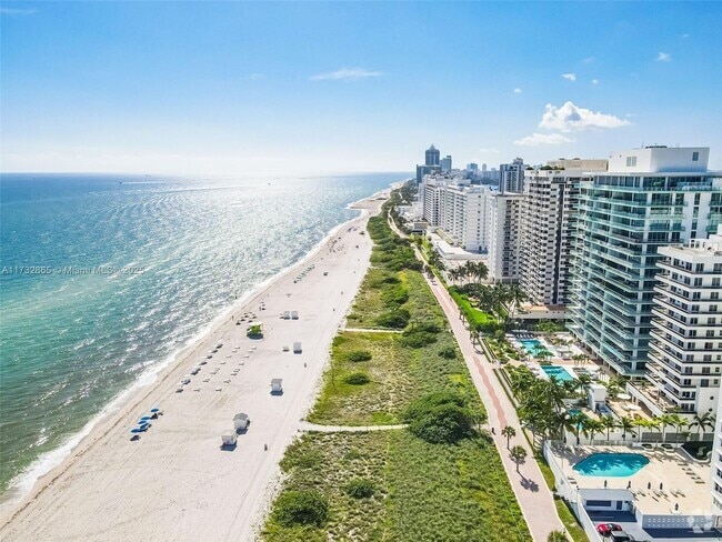 Building Photo - 5875 Collins Ave Unit 1704 Rental