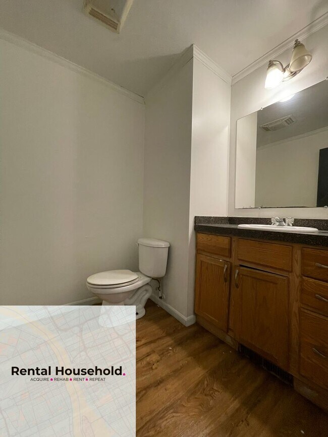 Photo - Completely Redone 3 Bed 1.5 Bath Rental!