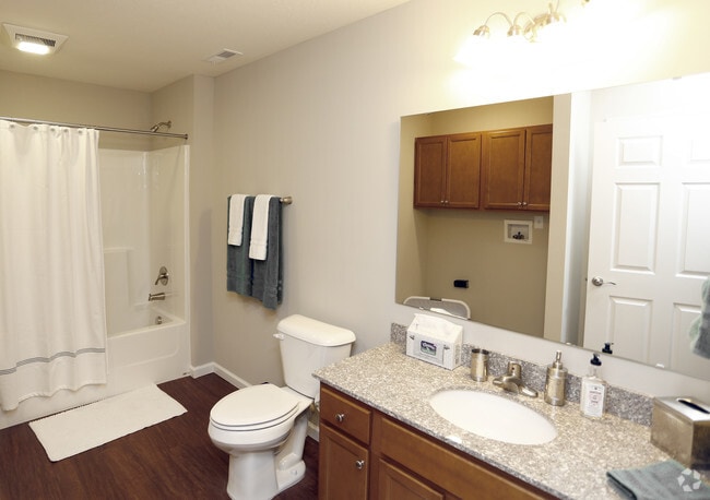 Interior Photo - Redwood Noblesville Webster Drive