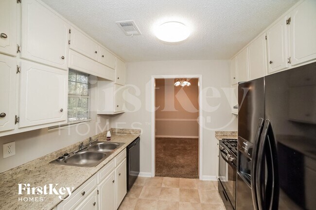 Photo - 21 Angelo Rd