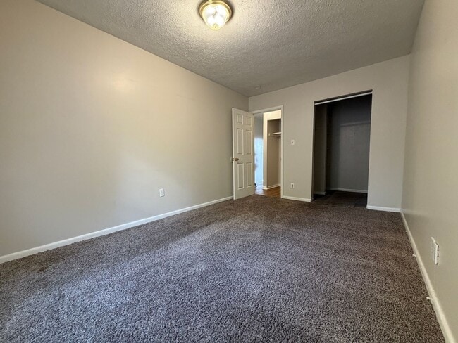 421 Poplar Level Ct Unidad 212