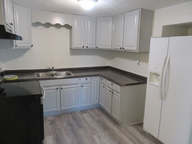 Photo - 237 Helen Ave Unit 237 Helen Ave. #C