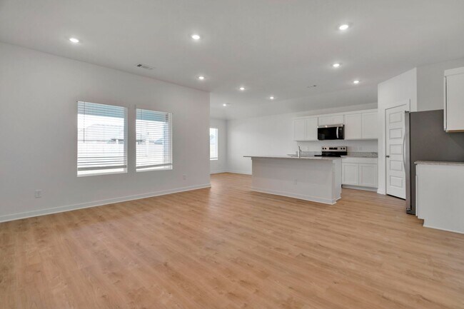 Photo - Brand-New 3 Bedroom Home in Prairie Grove!...