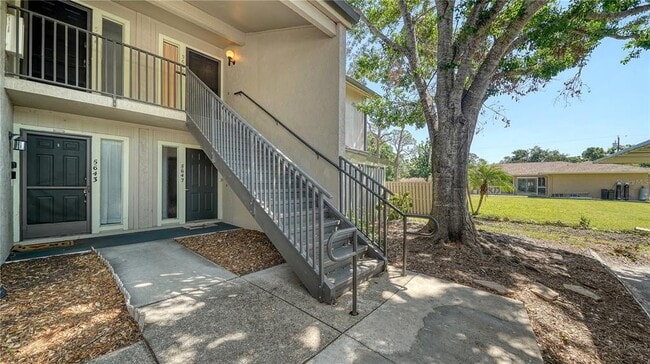 Building Photo - 5649 Summerside Ln Unit 41B