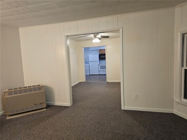 Photo - 21 Armory Pl