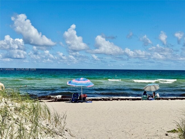 Photo - 9225 Collins Ave Unit 609