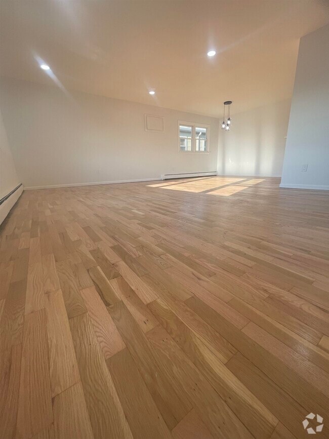 Building Photo - 520 Avenue C Unit 2 Rental