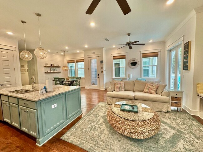 Photo - 18 E Milestone Dr